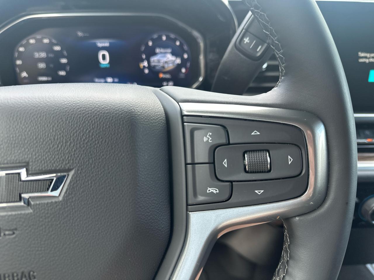 Chevrolet Silverado 1500 4WD Crew Cab 147" RST 2026