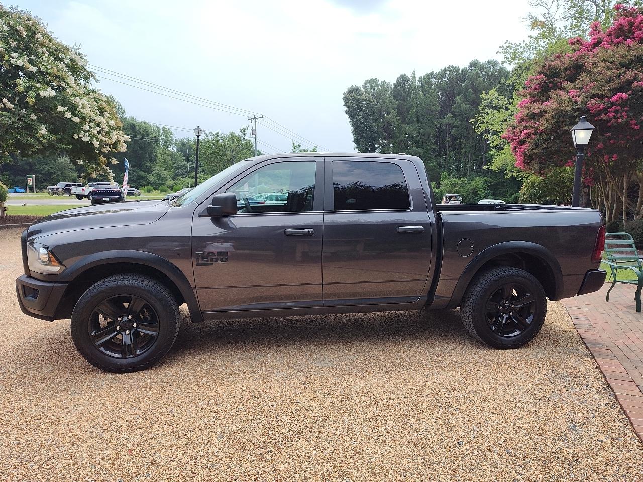 RAM 1500 Classic Warlock 4x4 Crew Cab 5'7" Box 2024