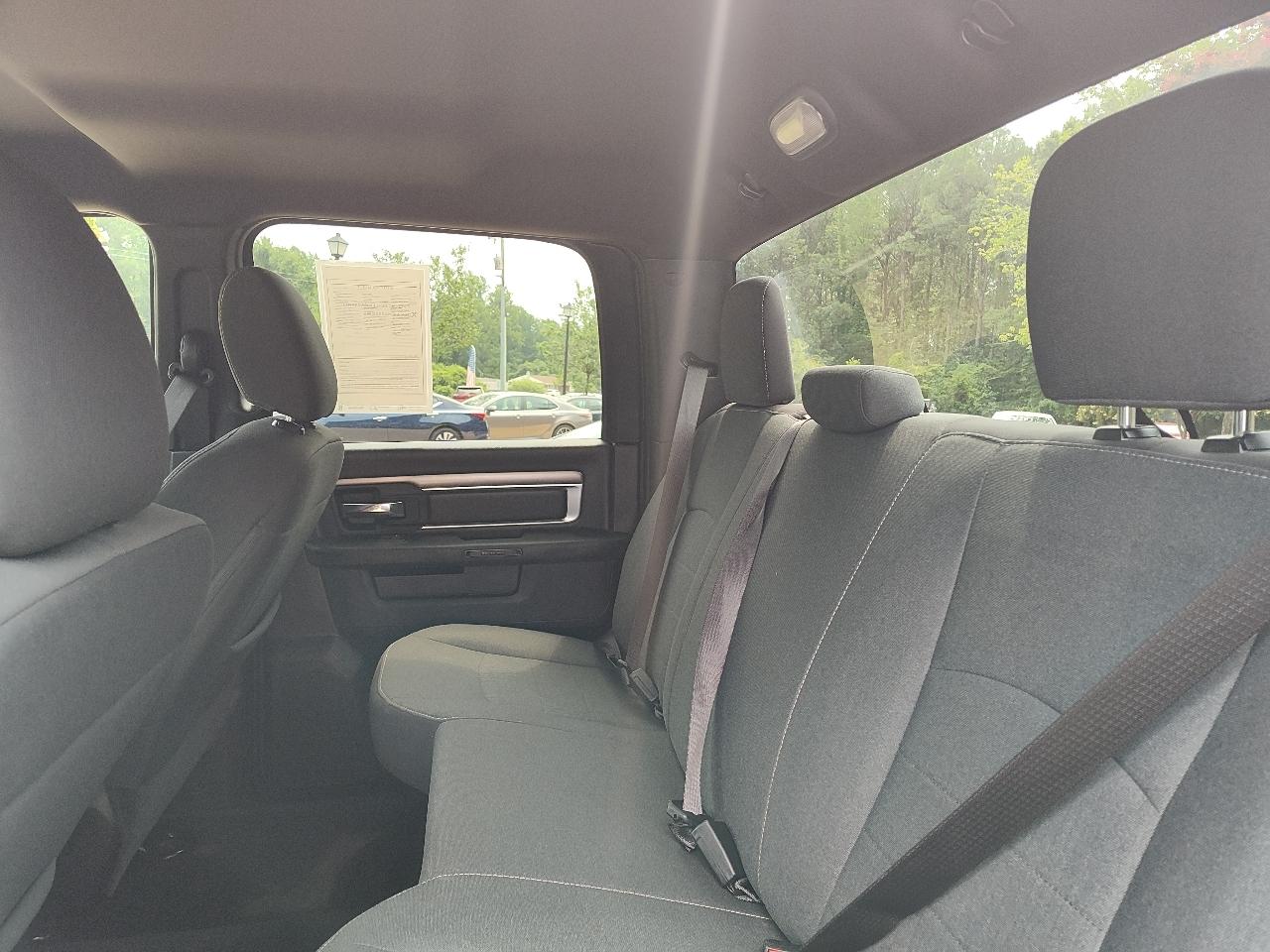 RAM 1500 Classic Warlock 4x4 Crew Cab 5'7" Box 2024