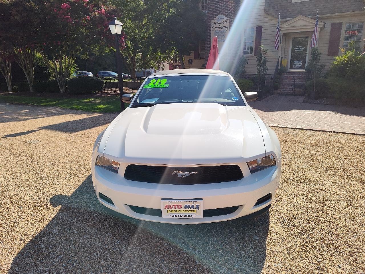 Ford Mustang 2dr Conv V6 2012