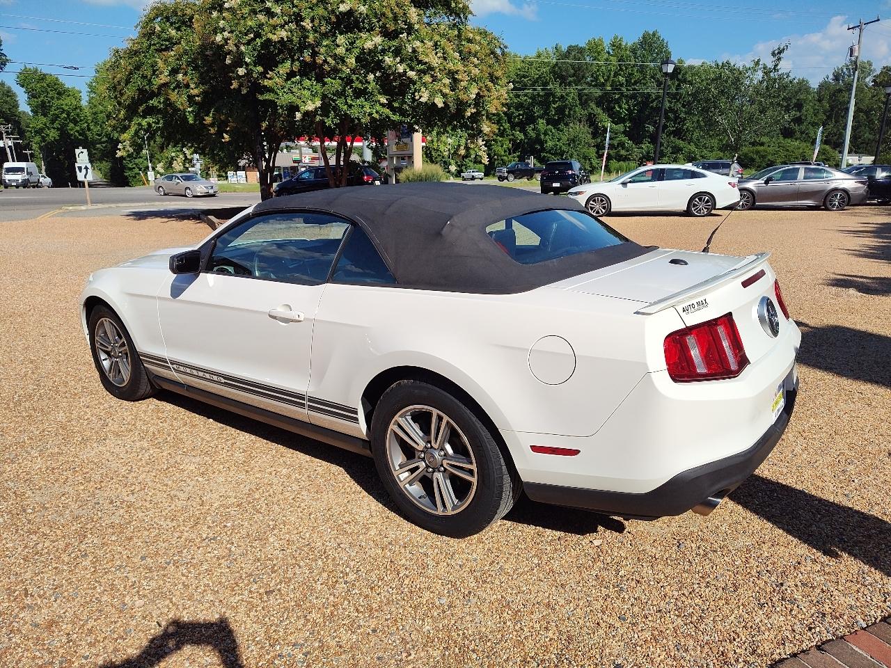 Ford Mustang 2dr Conv V6 2012