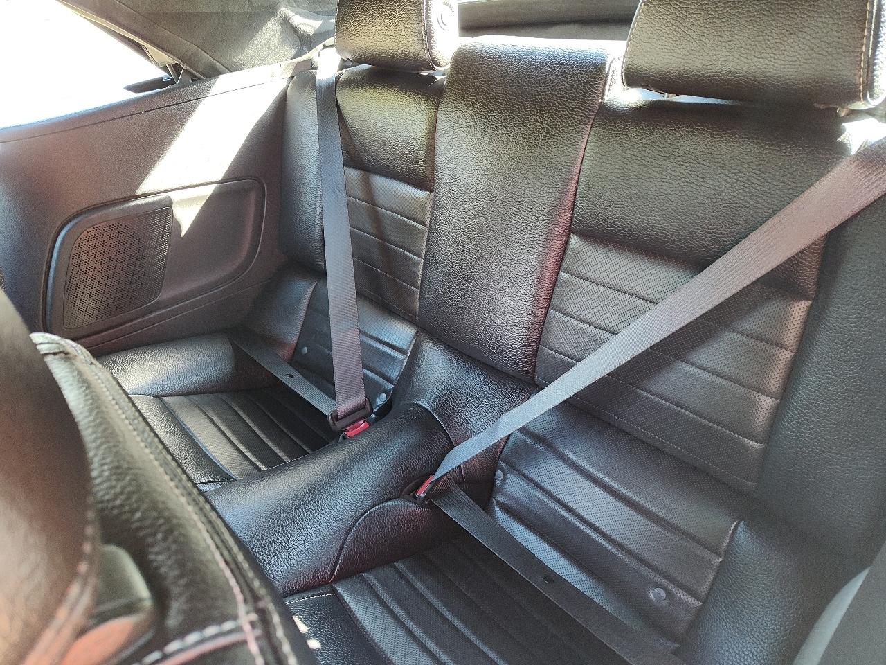 Ford Mustang 2dr Conv V6 2012