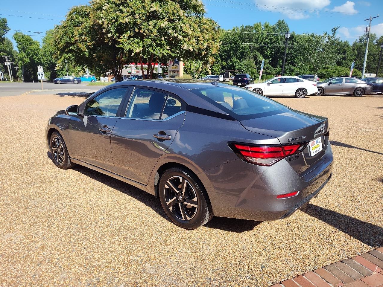 Nissan Sentra SV CVT 2024