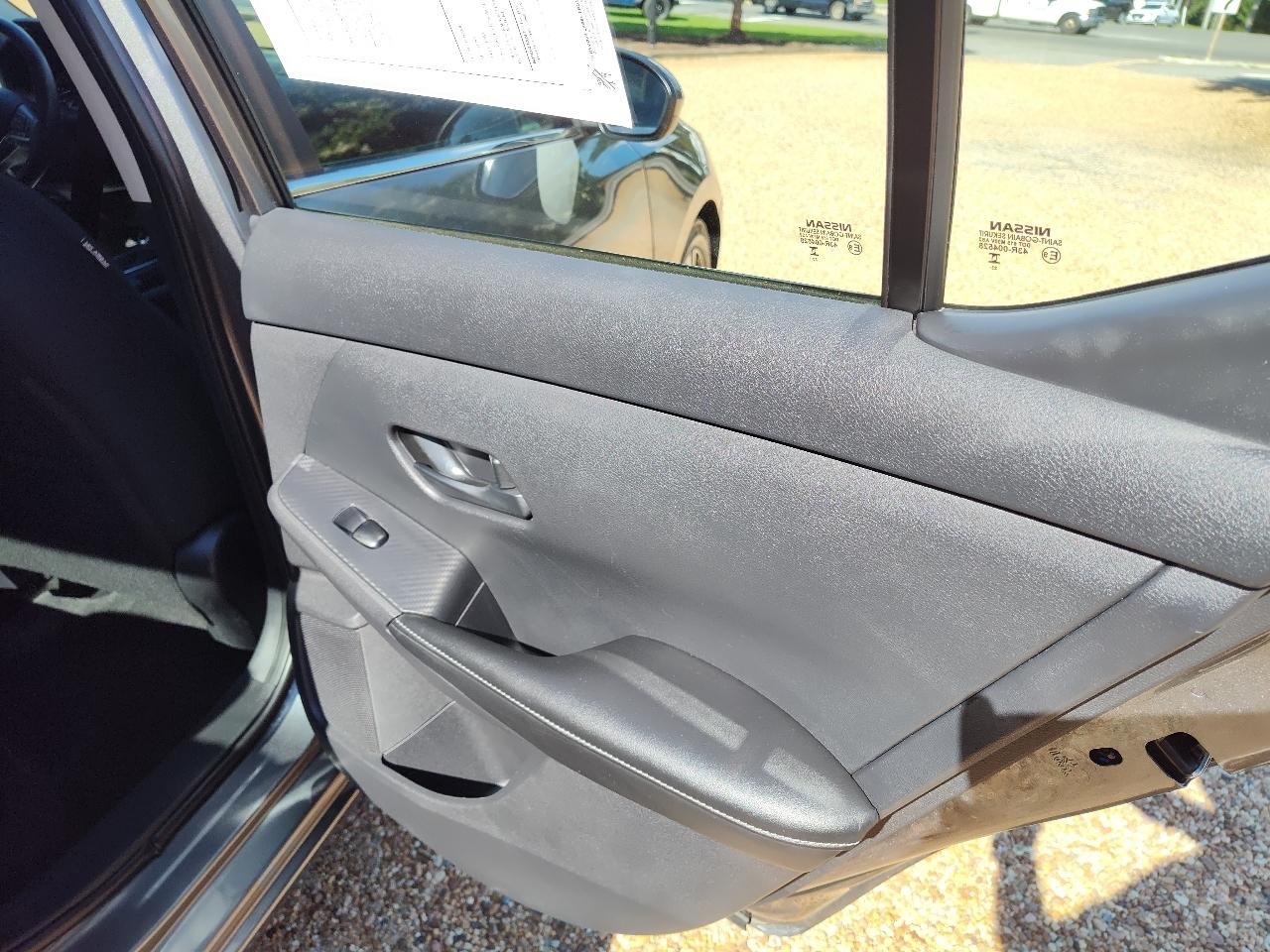 Nissan Sentra SV CVT 2024