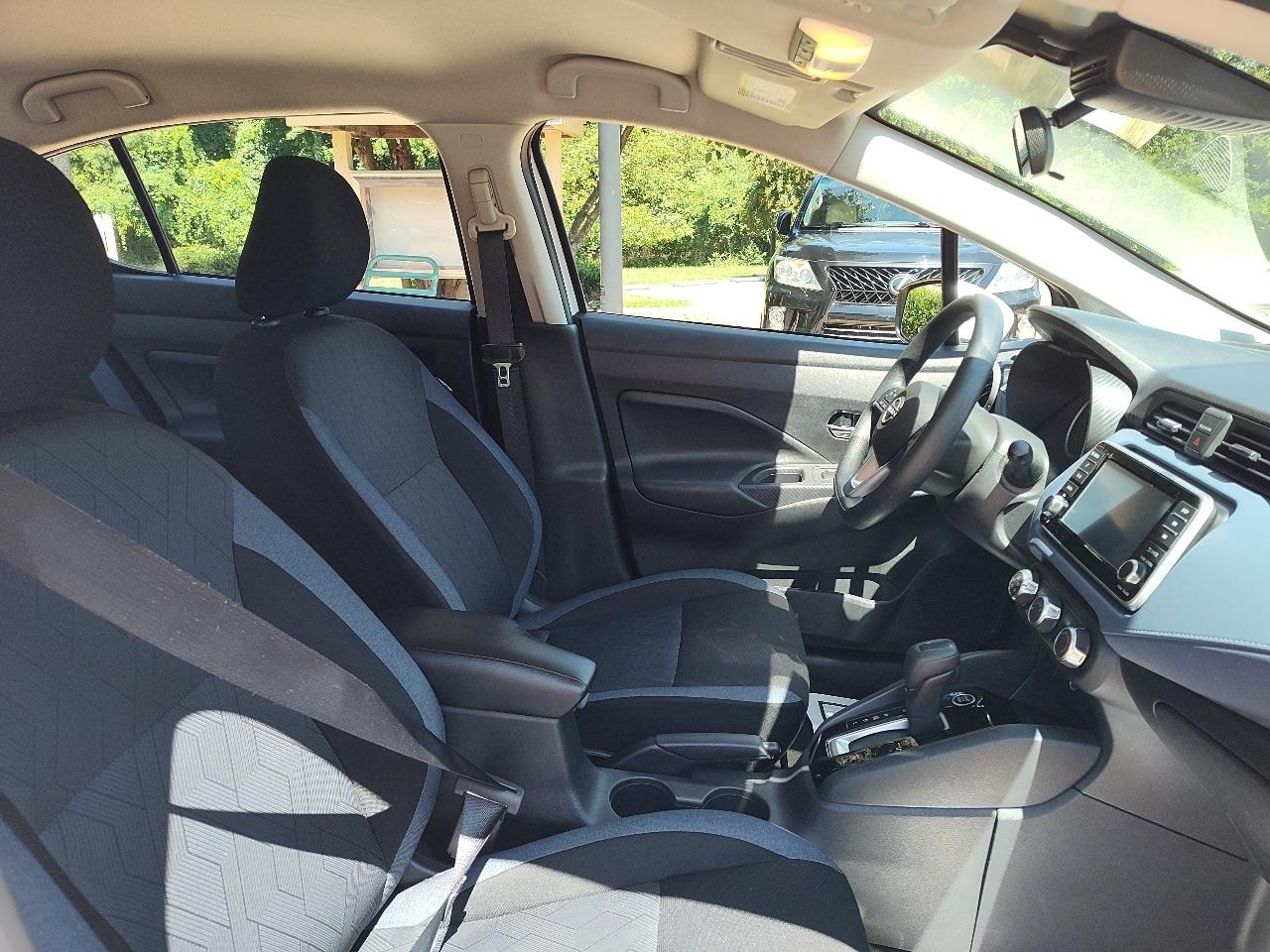 Nissan Versa SV CVT 2024