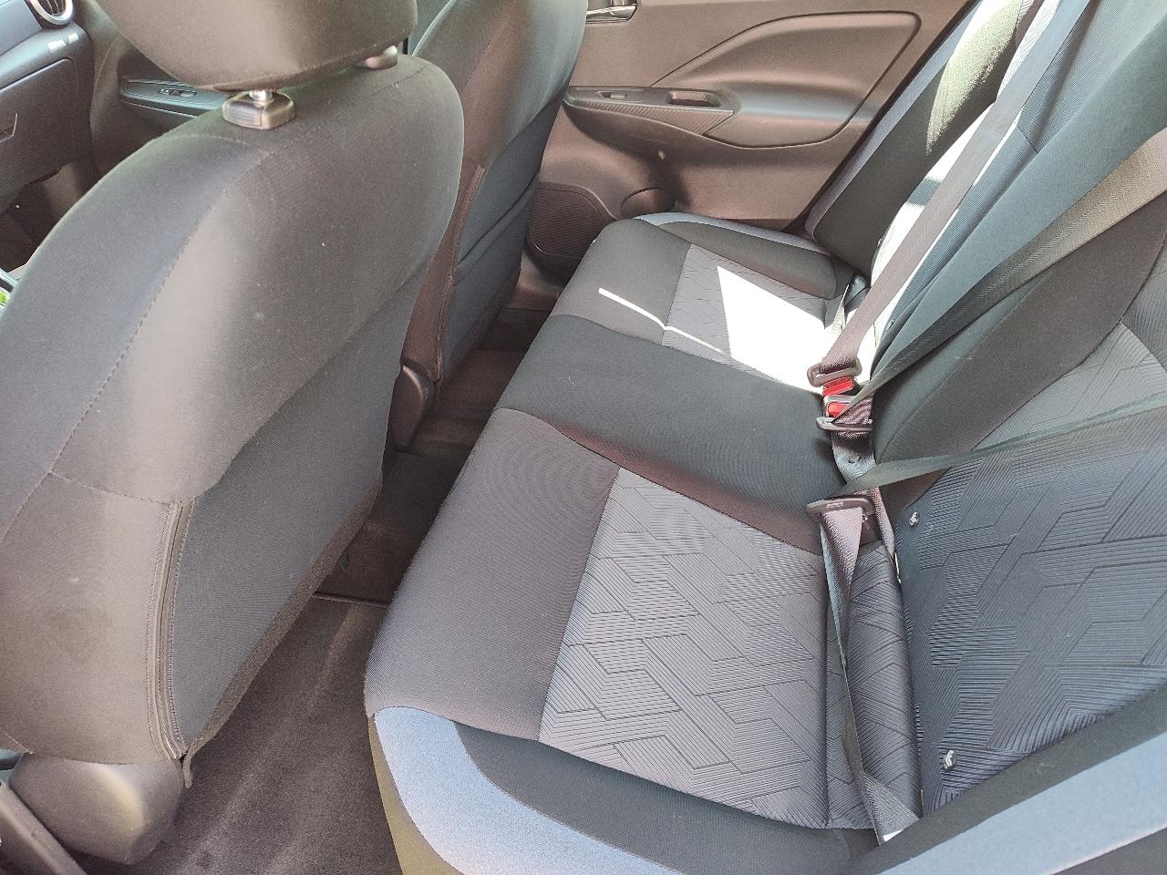 Nissan Versa SV CVT 2024