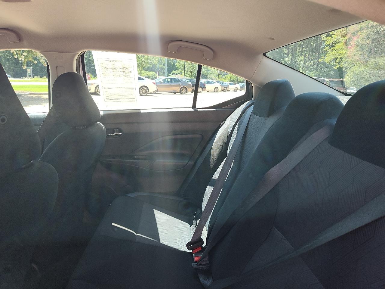 Nissan Versa SV CVT 2024