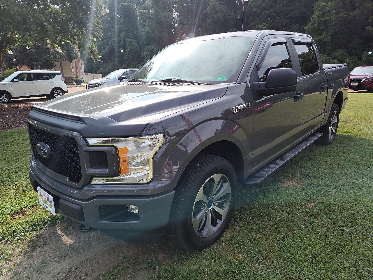 Ford F-150 4WD SuperCrew 145" STX 2020