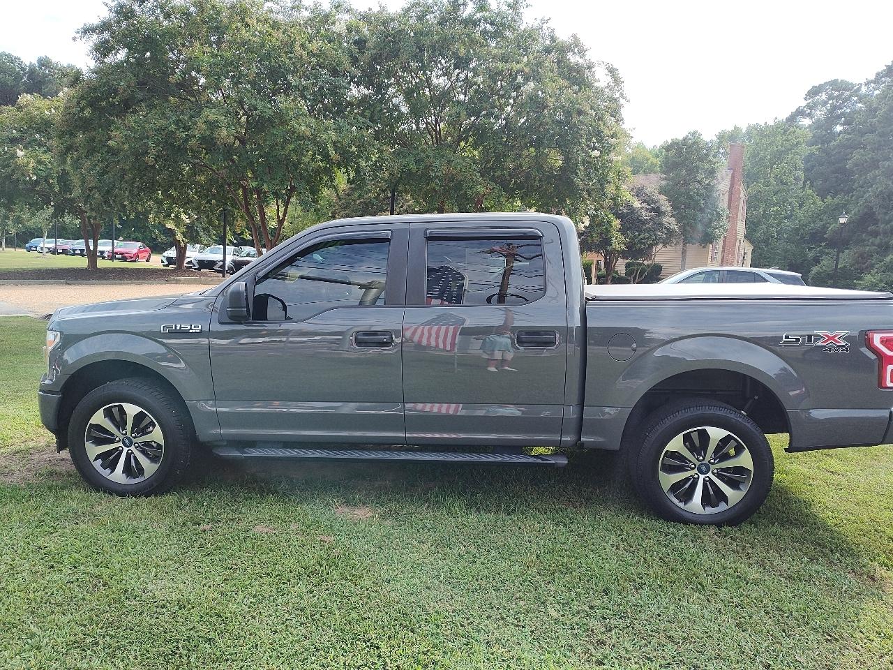 Ford F-150 4WD SuperCrew 145" STX 2020