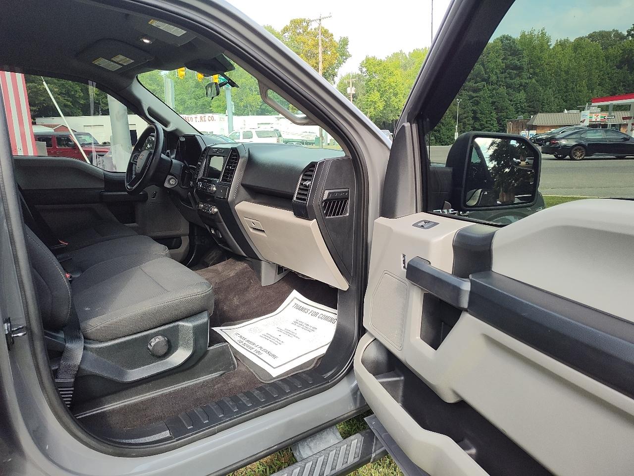 Ford F-150 4WD SuperCrew 145" STX 2020