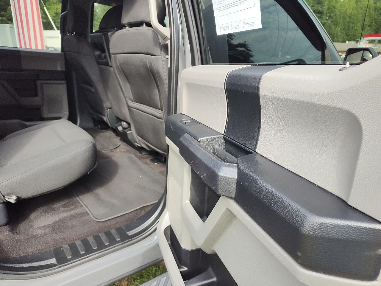 Ford F-150 4WD SuperCrew 145" STX 2020