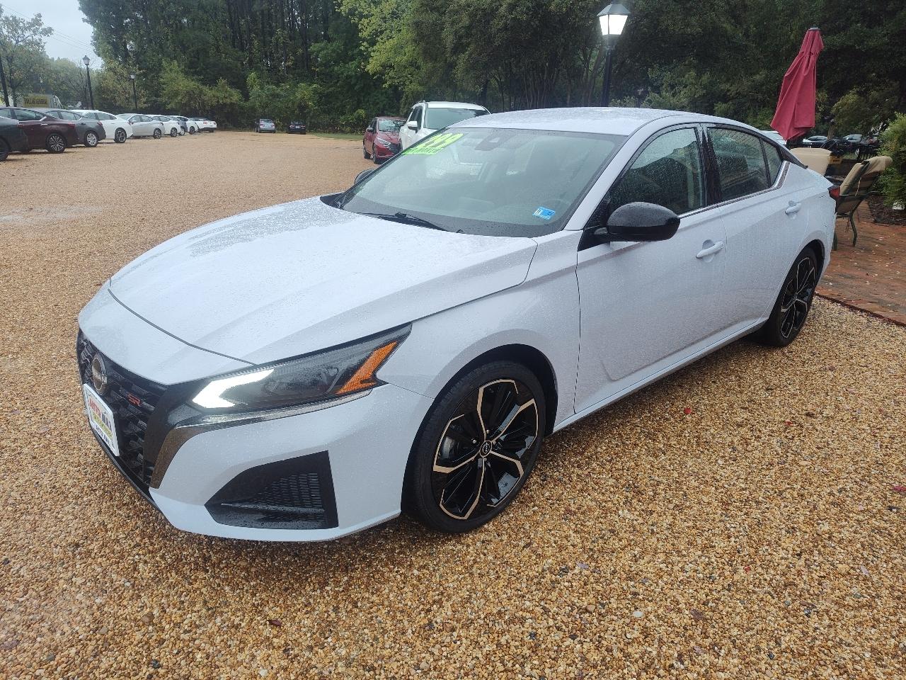 Nissan Altima 2.5 SR Sedan 2024