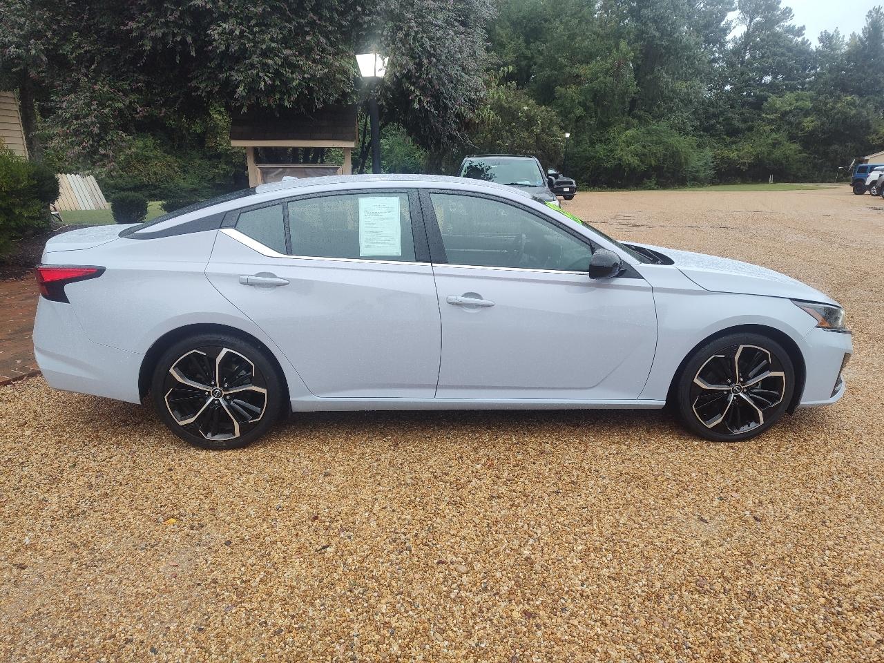 Nissan Altima 2.5 SR Sedan 2024