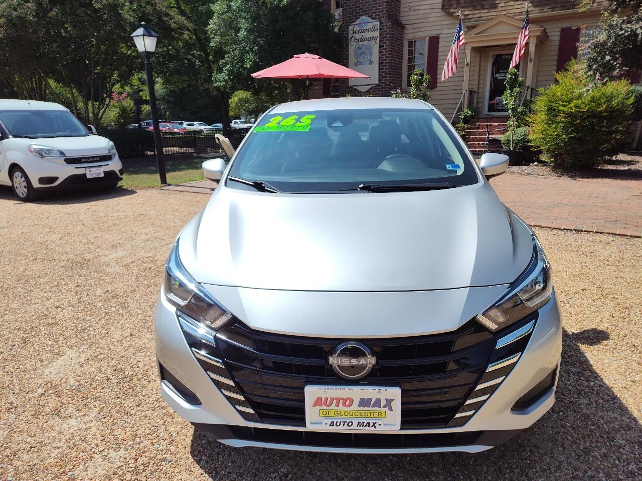 Nissan Versa SV CVT 2024