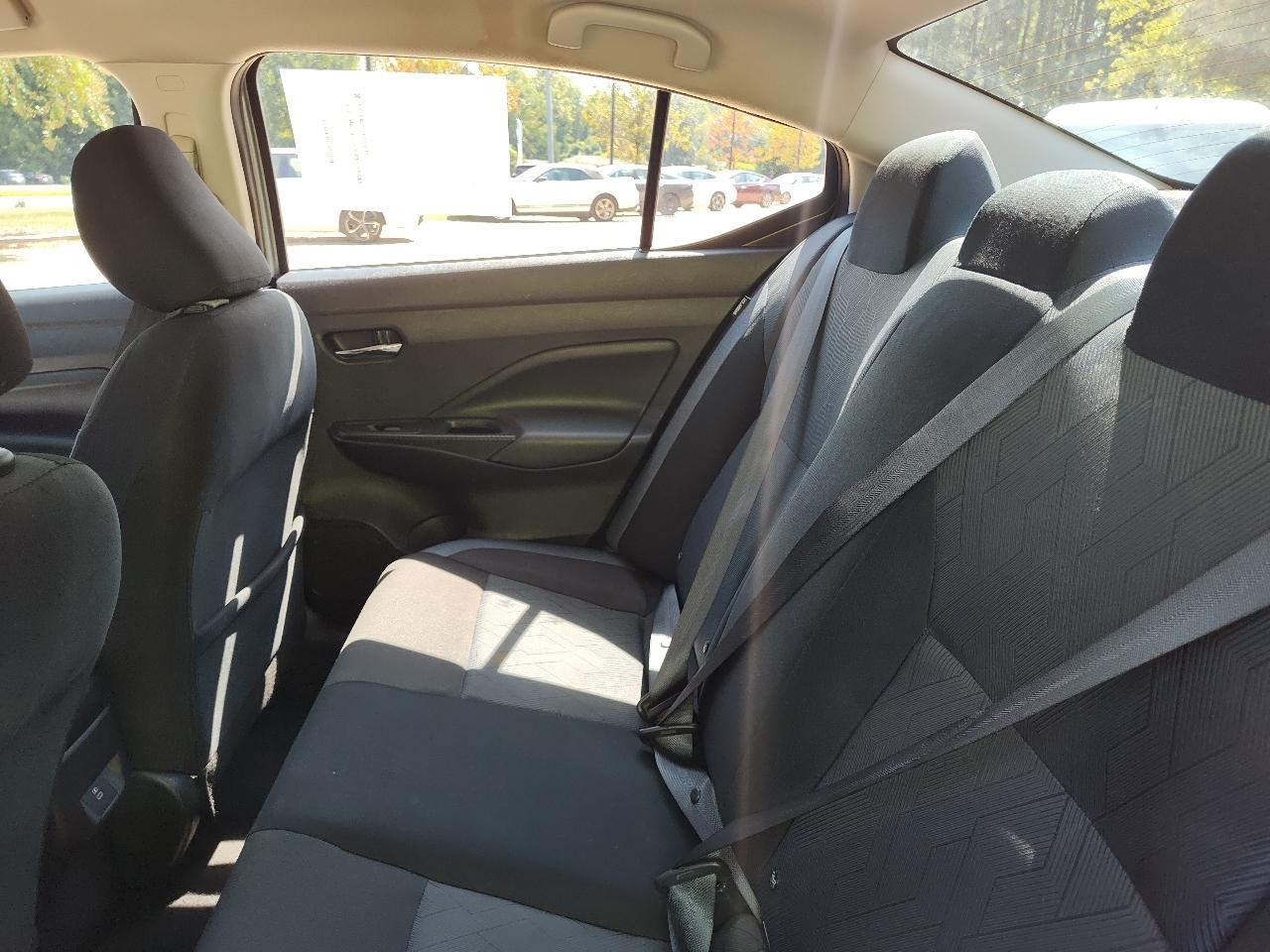 Nissan Versa SV CVT 2024