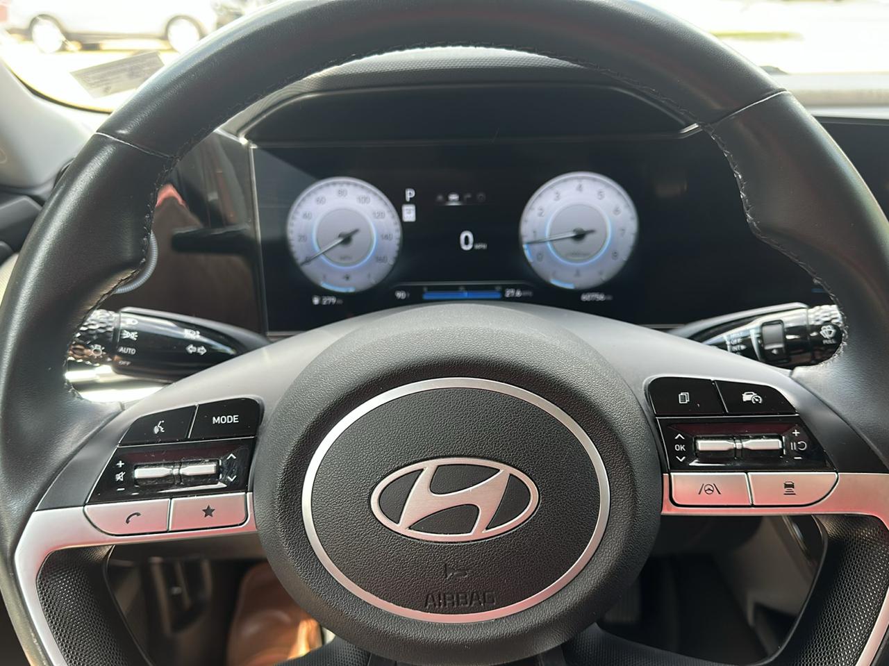 Hyundai Elantra SEL Convenience IVT 2025