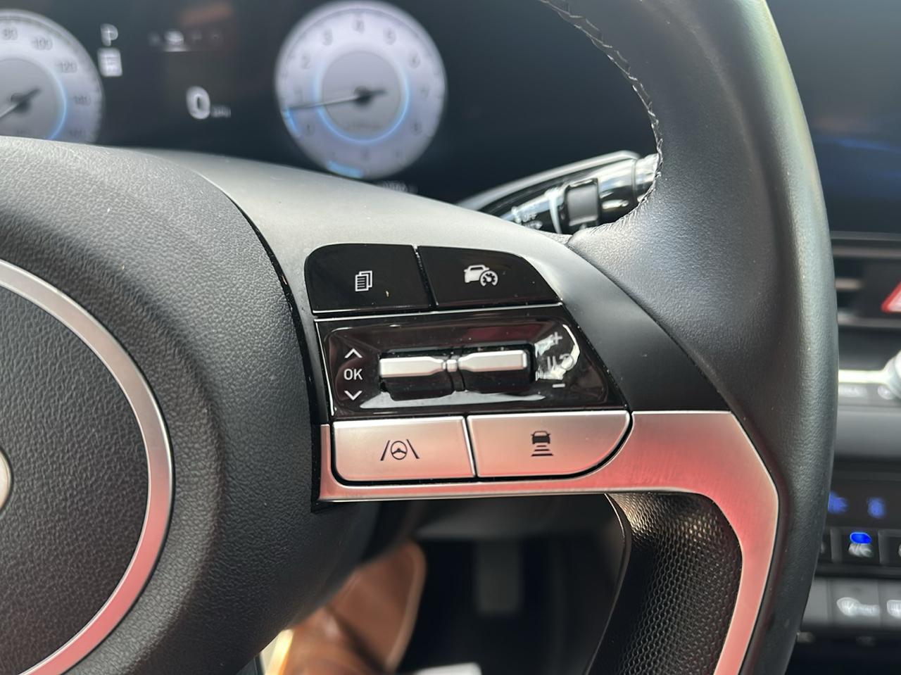 Hyundai Elantra SEL Convenience IVT 2025