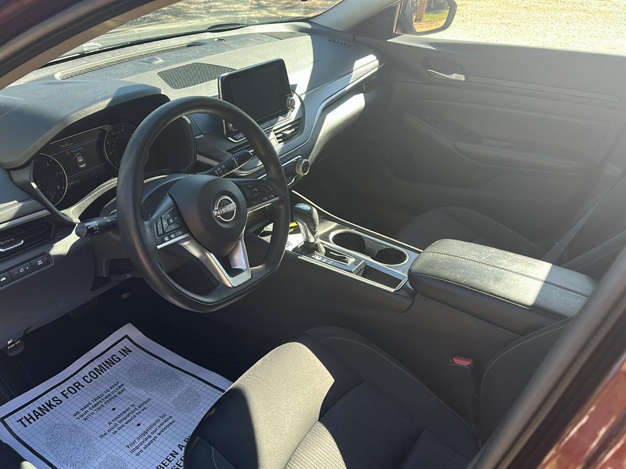 Nissan Altima 2.5 SV Sedan 2024
