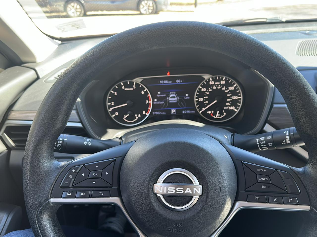 Nissan Altima 2.5 SV Sedan 2024