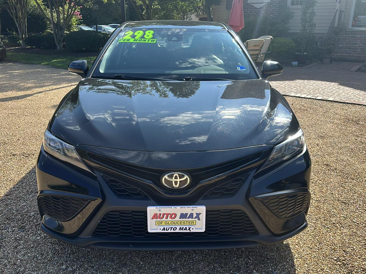 Toyota Camry SE Auto (Natl) 2022
