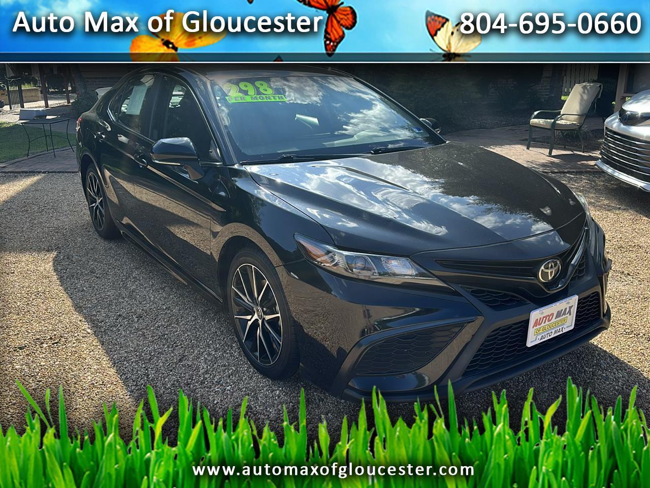 Toyota Camry SE Auto (Natl) 2022