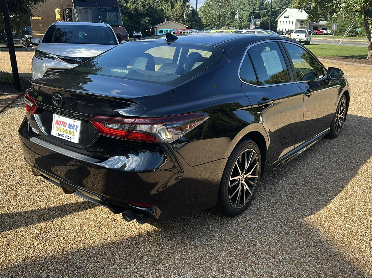 Toyota Camry SE Auto (Natl) 2022