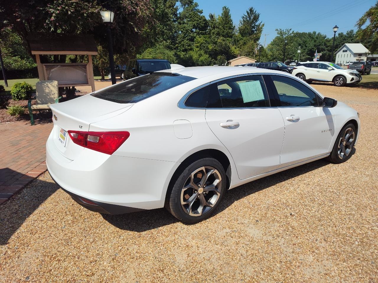 Chevrolet Malibu 4dr Sdn 1LT 2023
