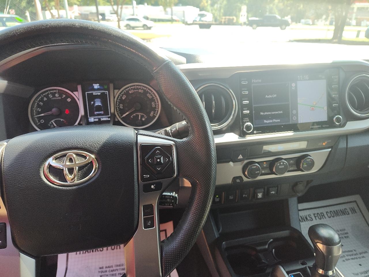 Toyota Tacoma 2WD SR5 Double Cab 5' Bed V6 AT (Natl) 2023