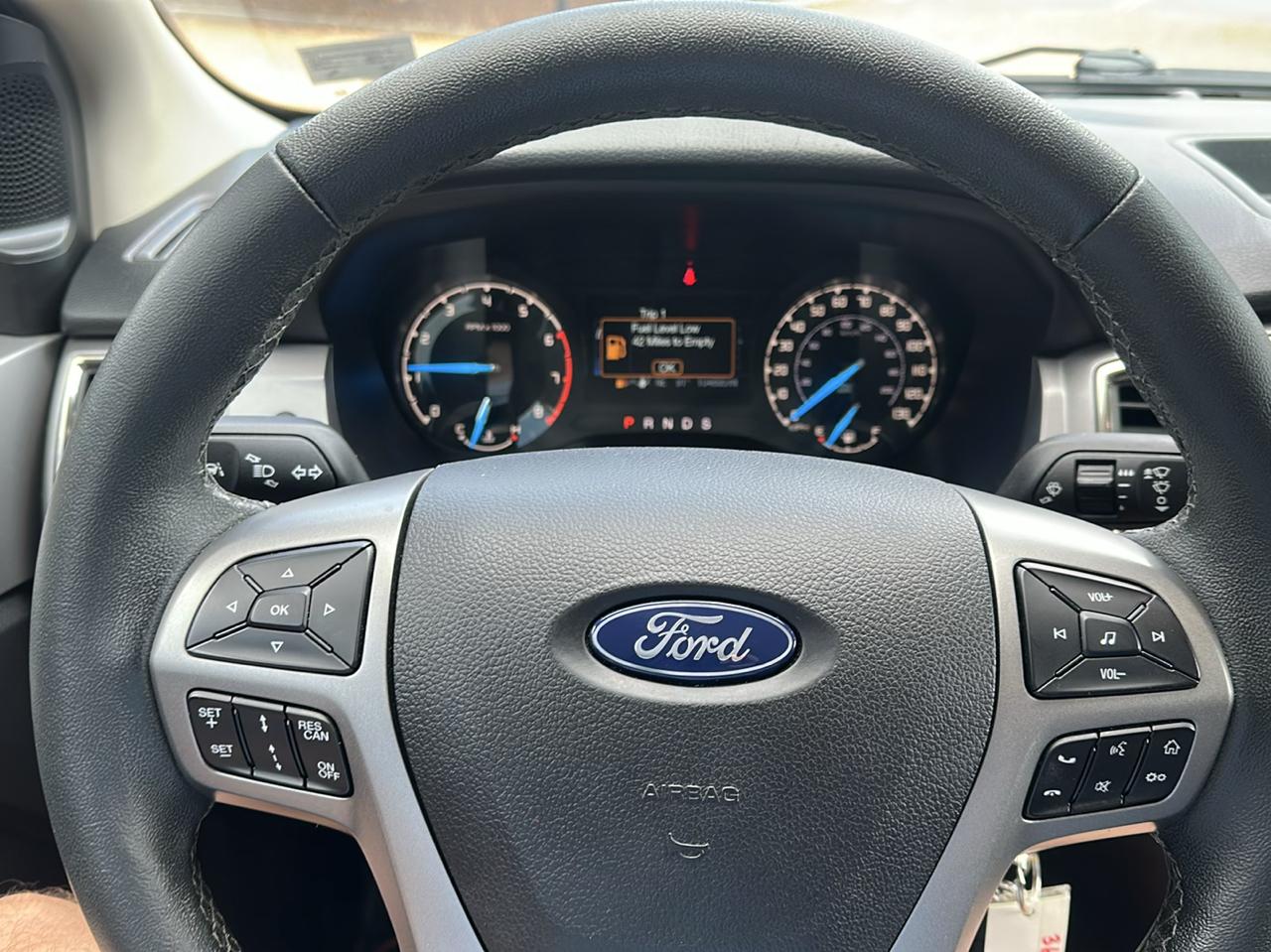 Ford Ranger LARIAT 4WD SuperCrew 5' Box 2022