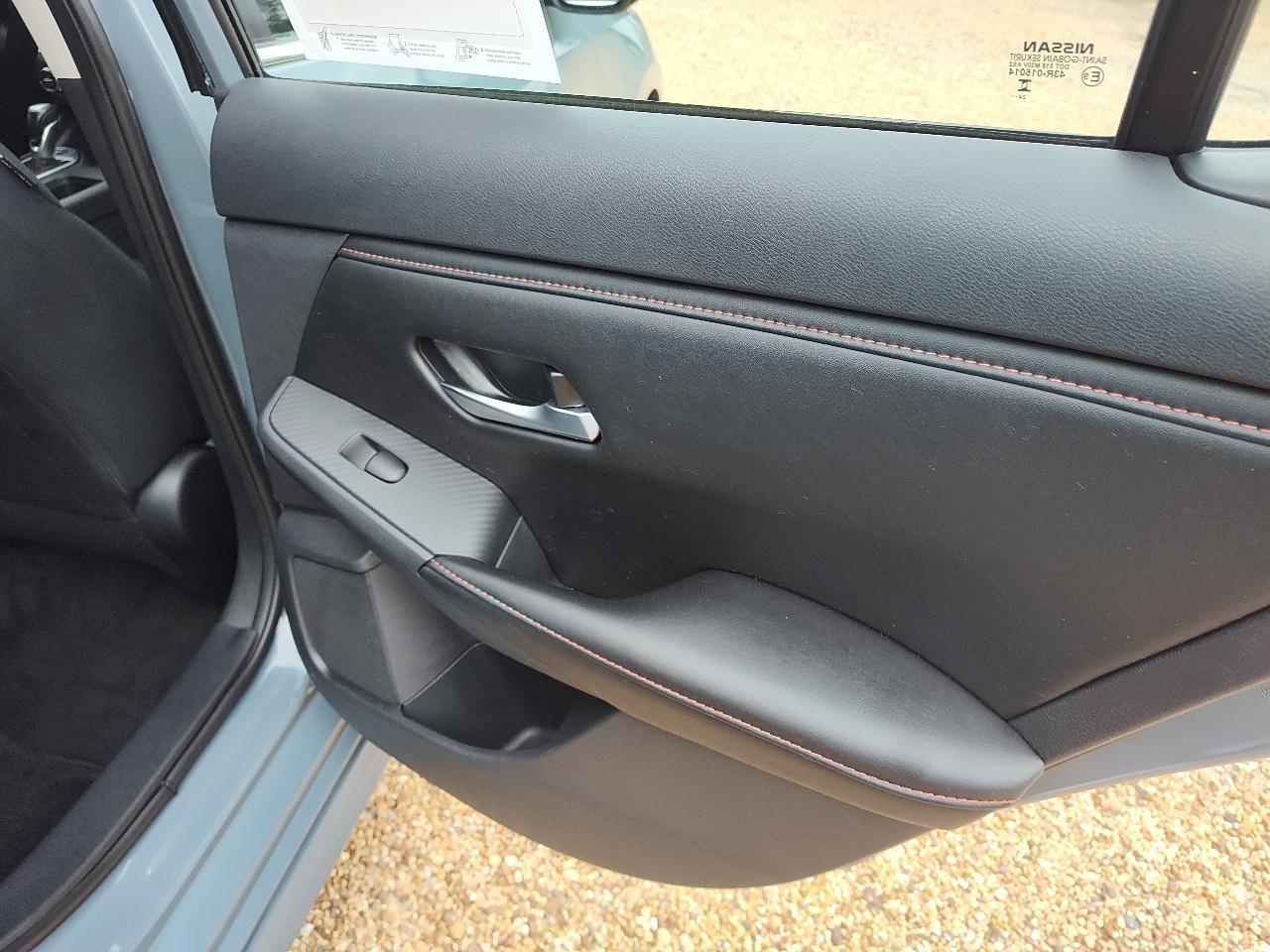 Nissan Sentra SR CVT 2025