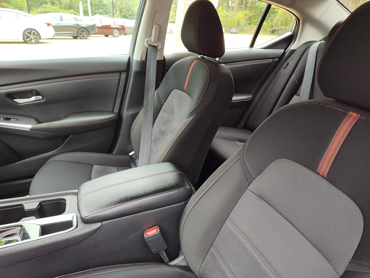 Nissan Sentra SR CVT 2025
