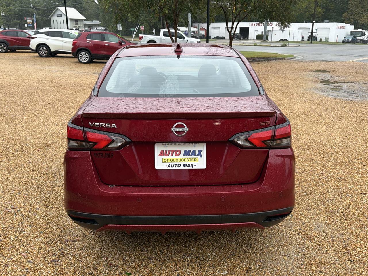 Nissan Versa SR CVT 2024