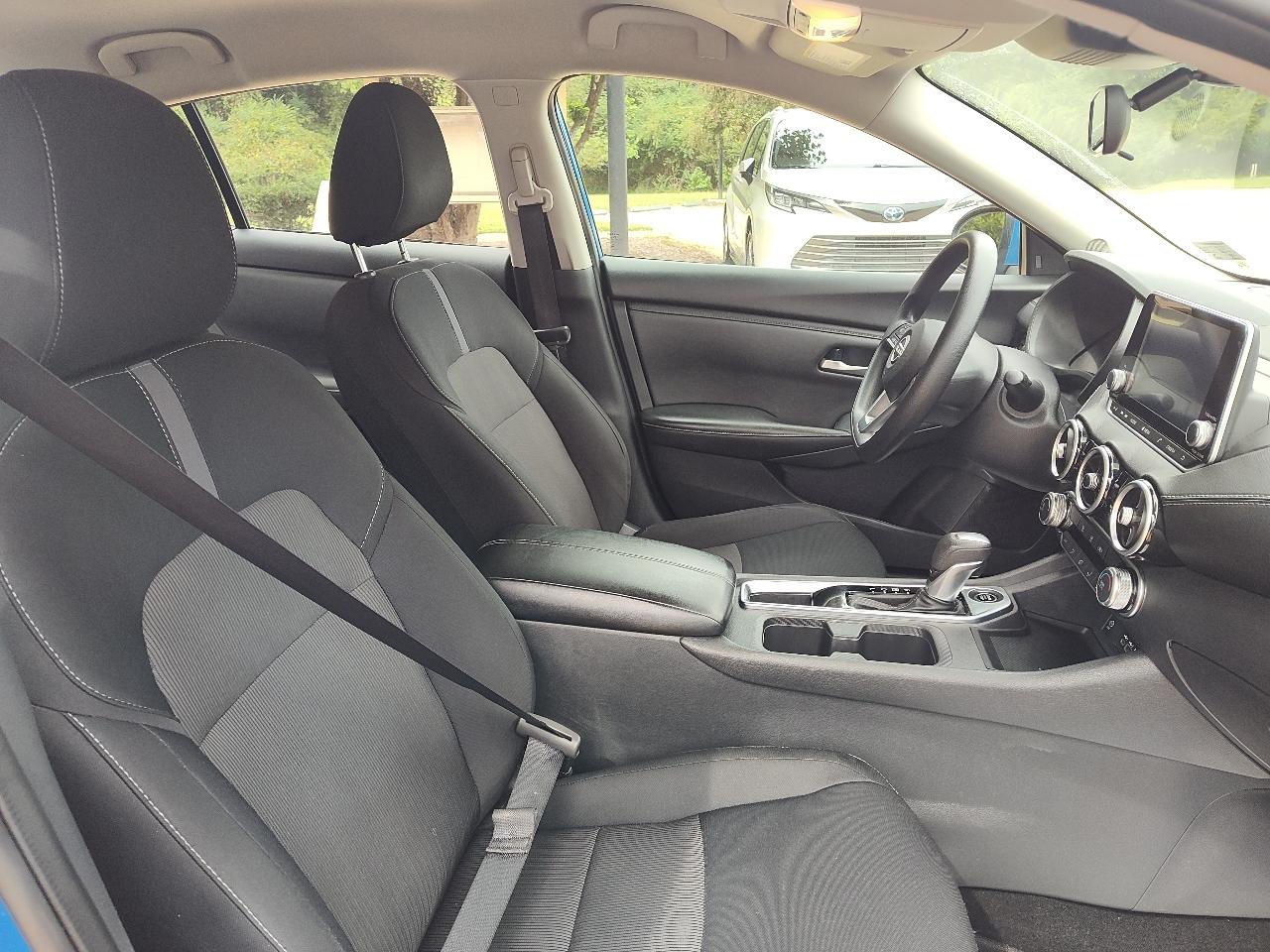 Nissan Sentra SV CVT 2025