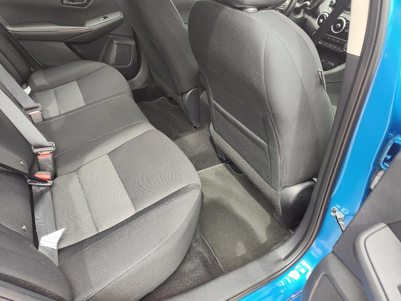 Nissan Sentra SV CVT 2025