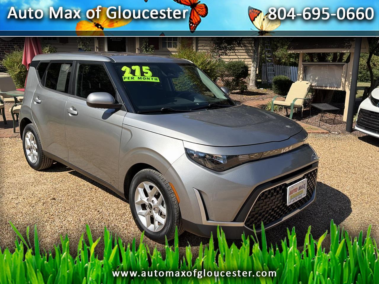 2024 Kia Soul LX IVT