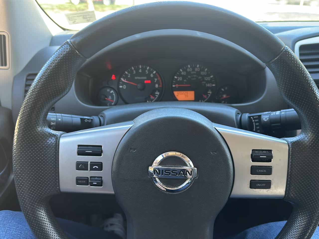 Nissan Frontier 2WD King Cab I4 Manual SV 2016