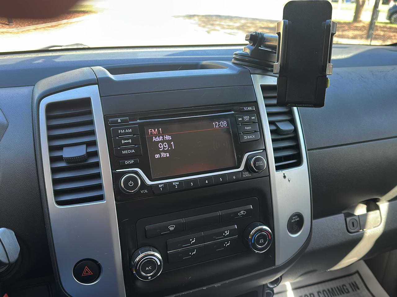 Nissan Frontier 2WD King Cab I4 Manual SV 2016