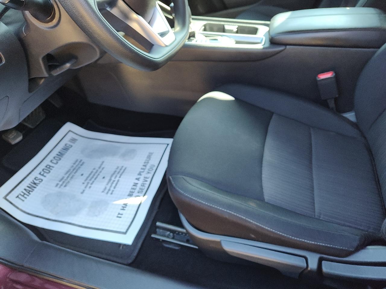 Nissan Sentra SV CVT 2024