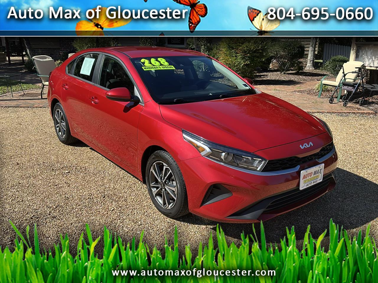 2024 Kia Forte LXS IVT