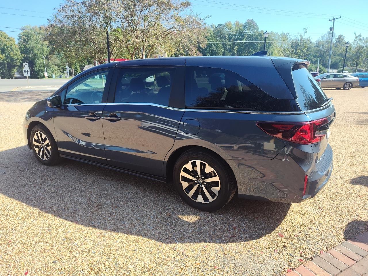 Honda Odyssey EX-L Auto 2025