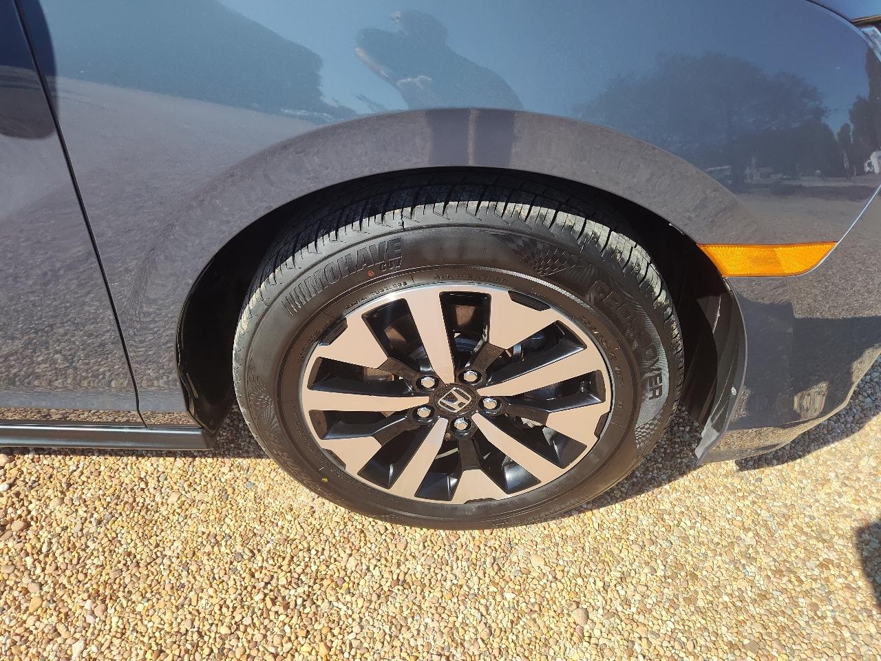 Honda Odyssey EX-L Auto 2025