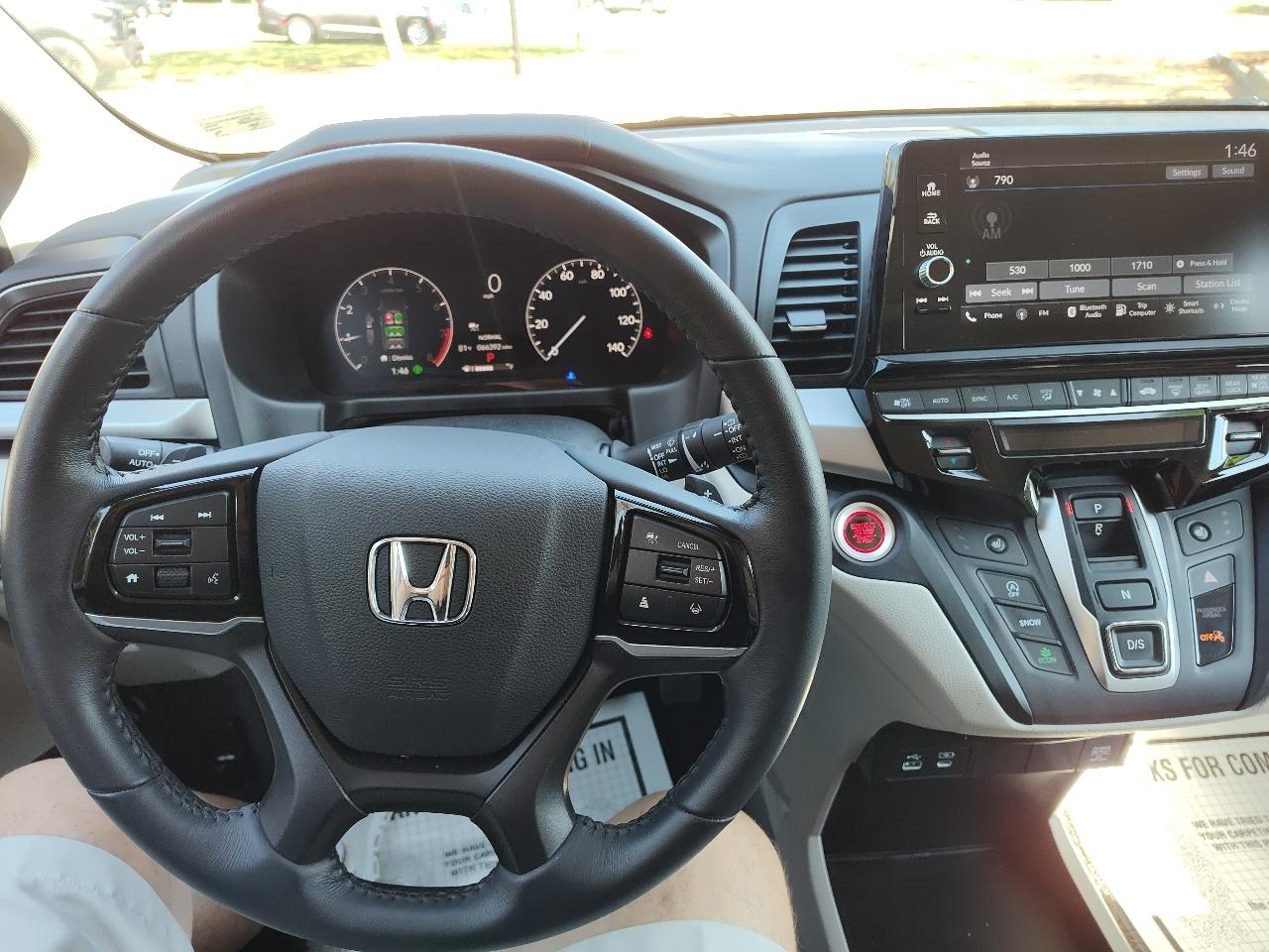 Honda Odyssey EX-L Auto 2025