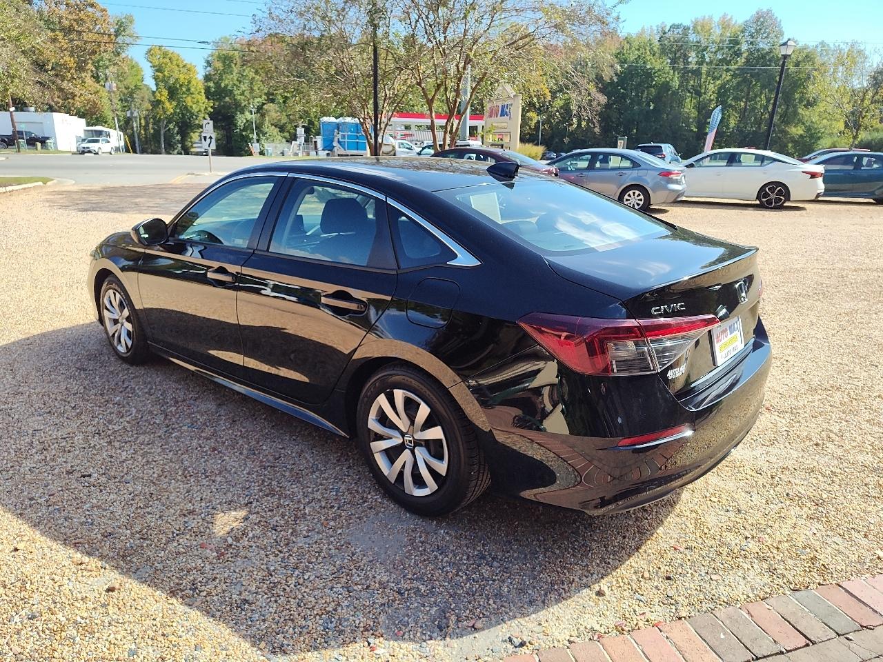 Honda Civic Sedan LX CVT 2025