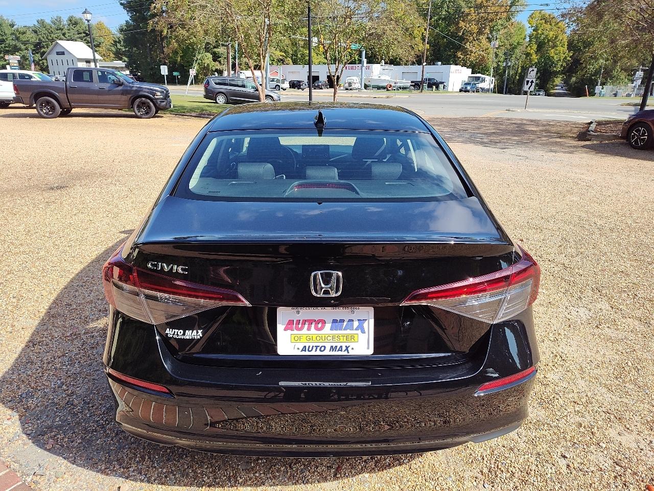Honda Civic Sedan LX CVT 2025