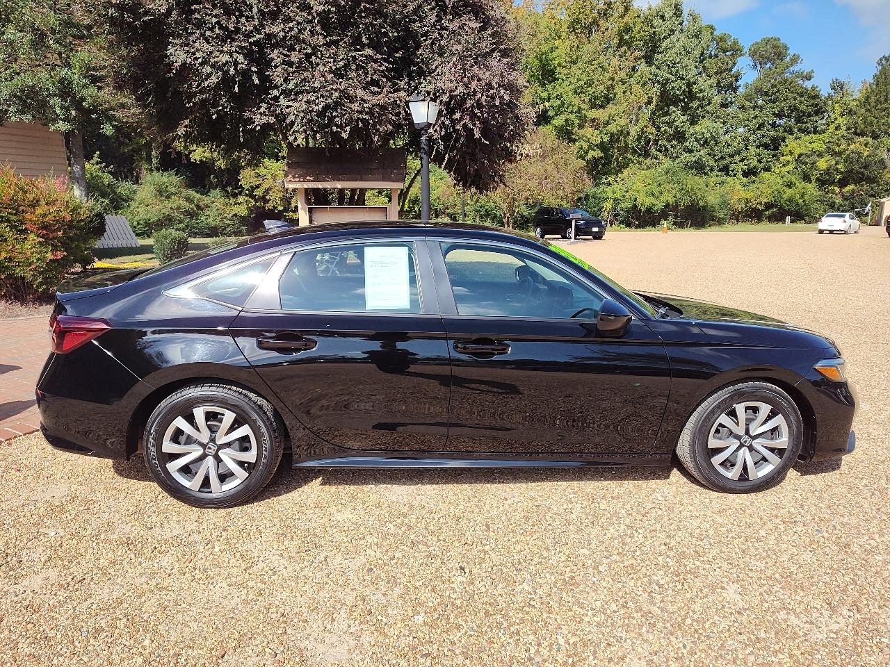 Honda Civic Sedan LX CVT 2025