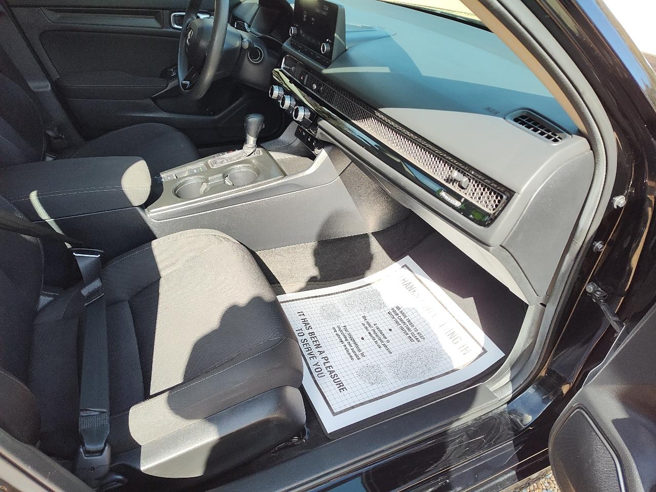 Honda Civic Sedan LX CVT 2025