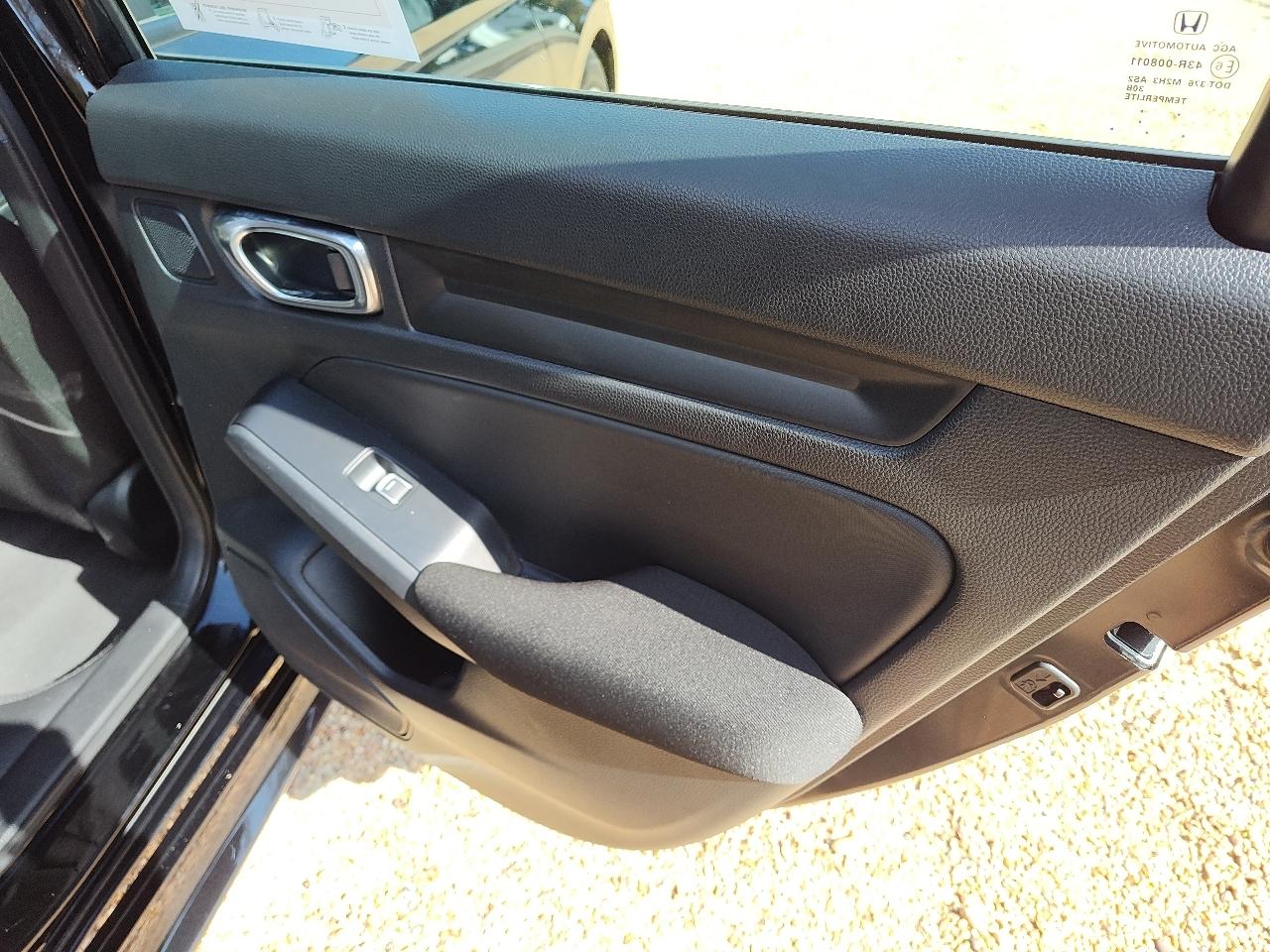 Honda Civic Sedan LX CVT 2025