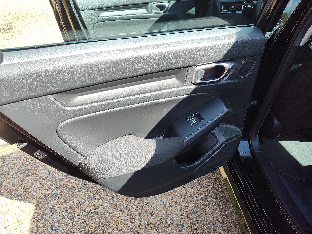 Honda Civic Sedan LX CVT 2025