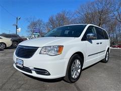 2016 Chrysler Town & Country 