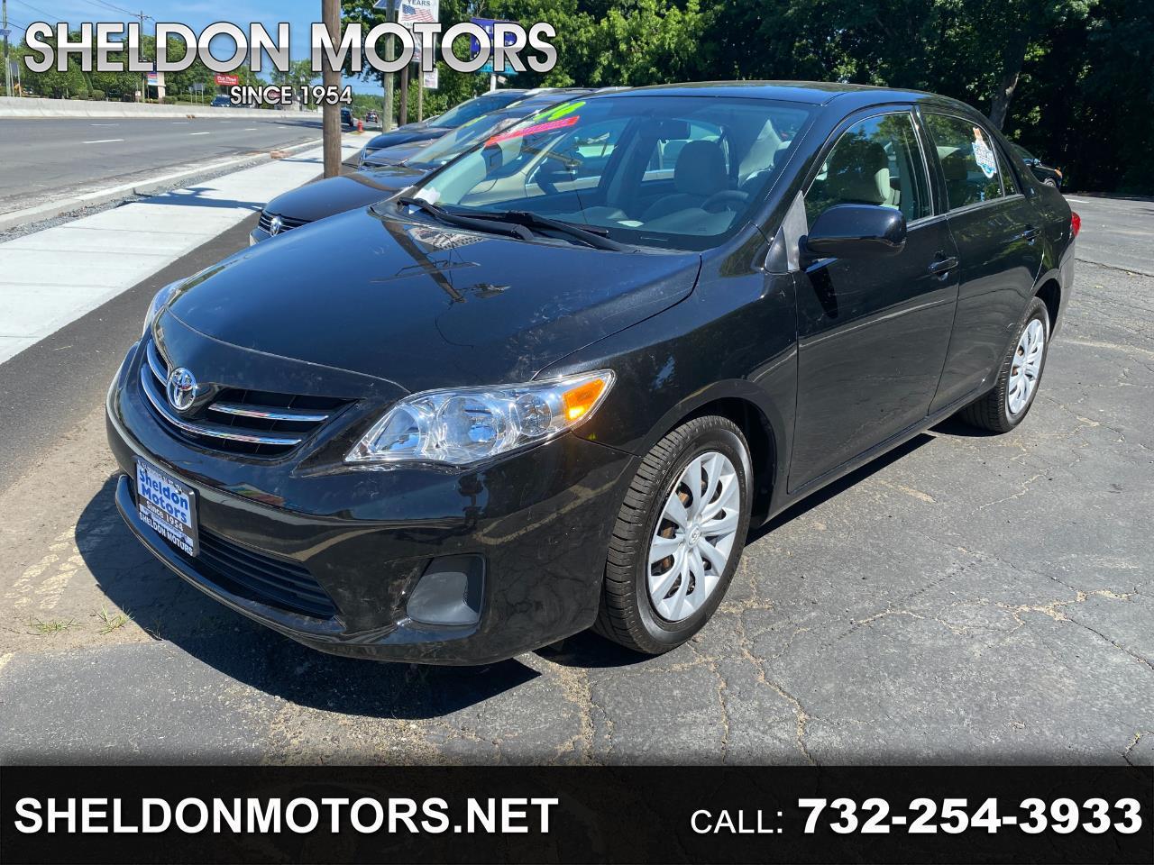 2013 Toyota Corolla LE Sedan